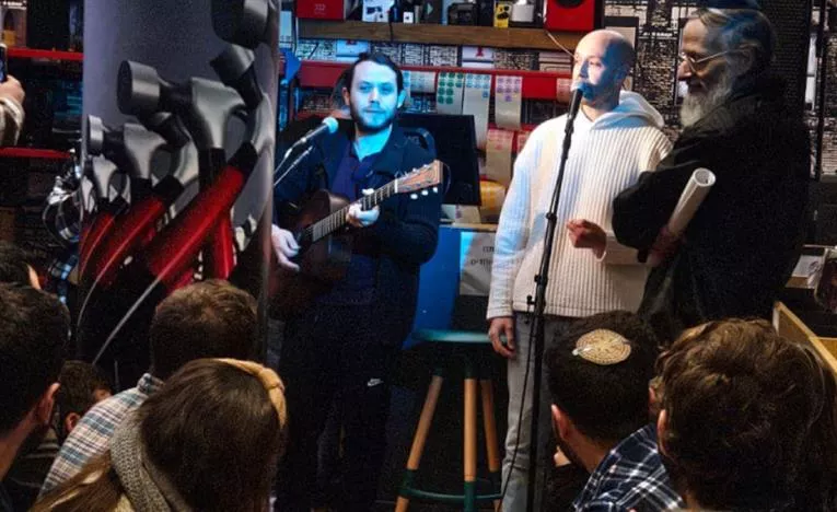 ג’ימבו ג’יי ואוריאל חיממו את הלילה בצד אחר