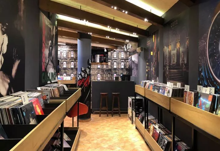 פותחים באהבה גדולה את התו השמיני חנות תקליטים בירושלים