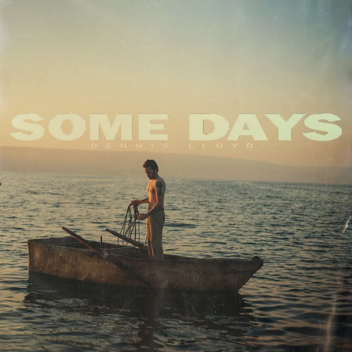 Dennis Lloyd – Some Days  דניס לויד