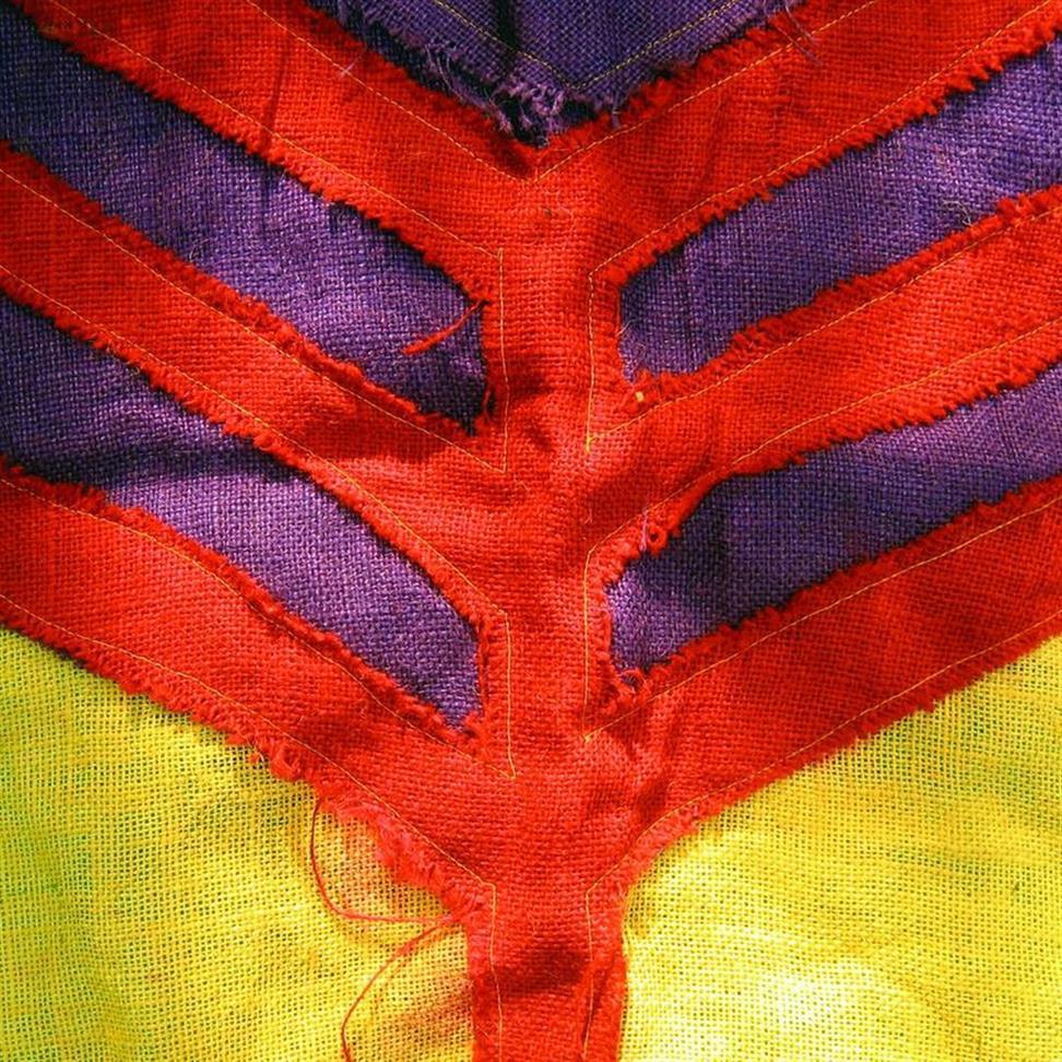 Yeah Yeah Yeahs – Show Your Bones