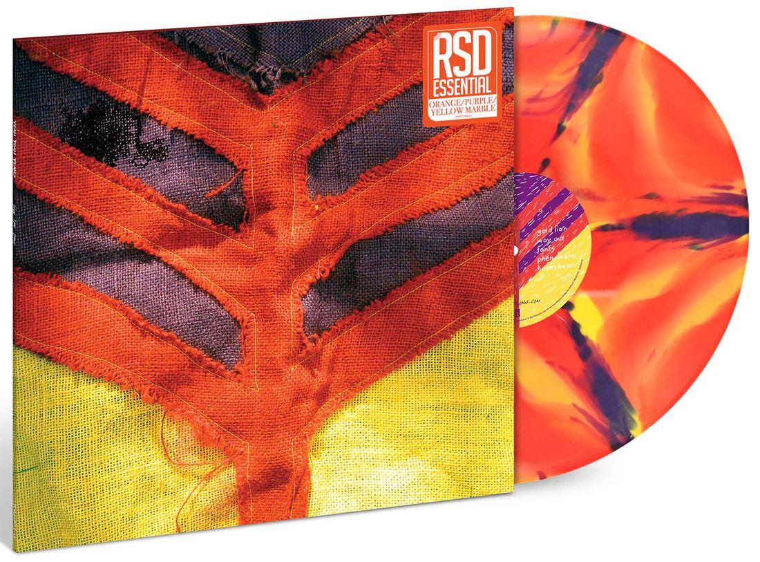 Yeah Yeah Yeahs – Show Your Bones