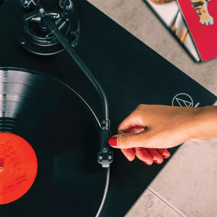 פטיפון מעוצב אודיו טכניקה AT - LP5X